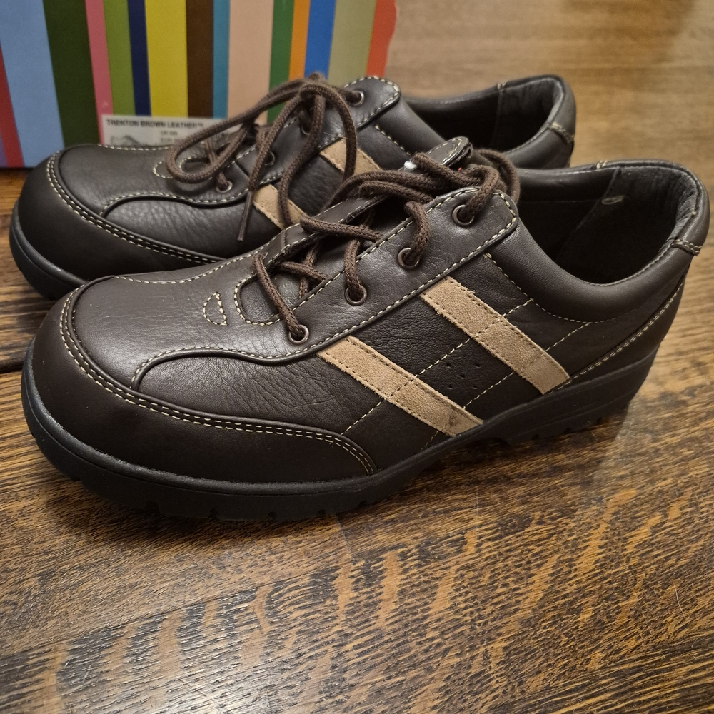 Stride Rite Boys 5.5 Wide Dress Shoes